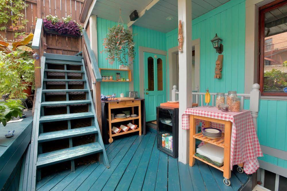 La Loggia Art B&B Монреал Екстериор снимка